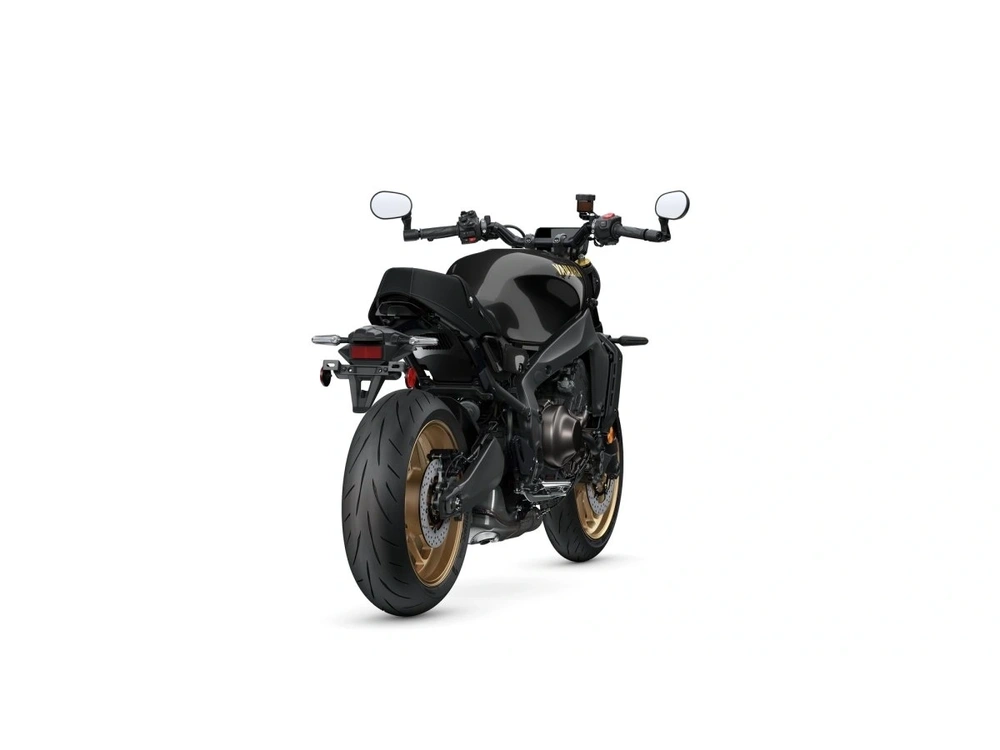 2026 Yamaha Xsr900 alt