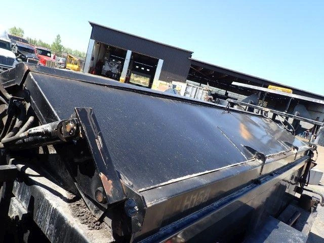 Freightliner M2106 2010