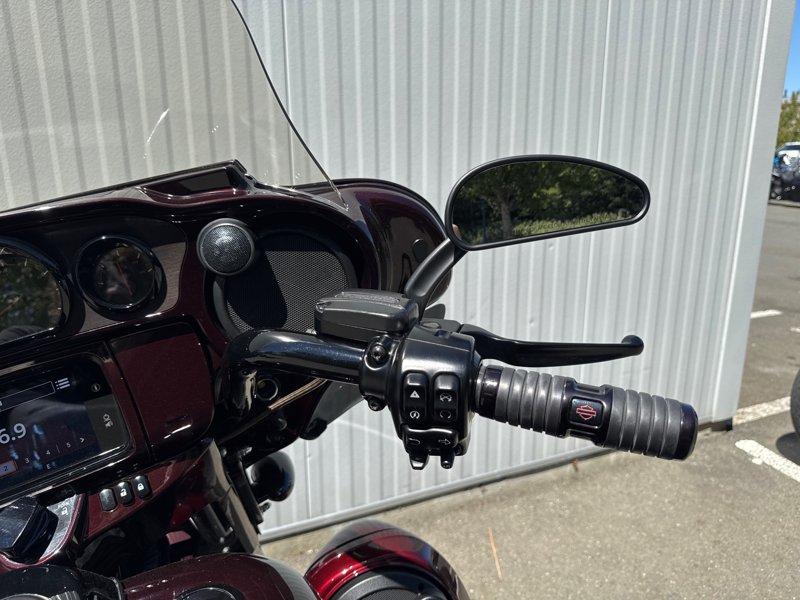 2019 Harley-Davidson FLHXSE - CVO™ Street Glide®