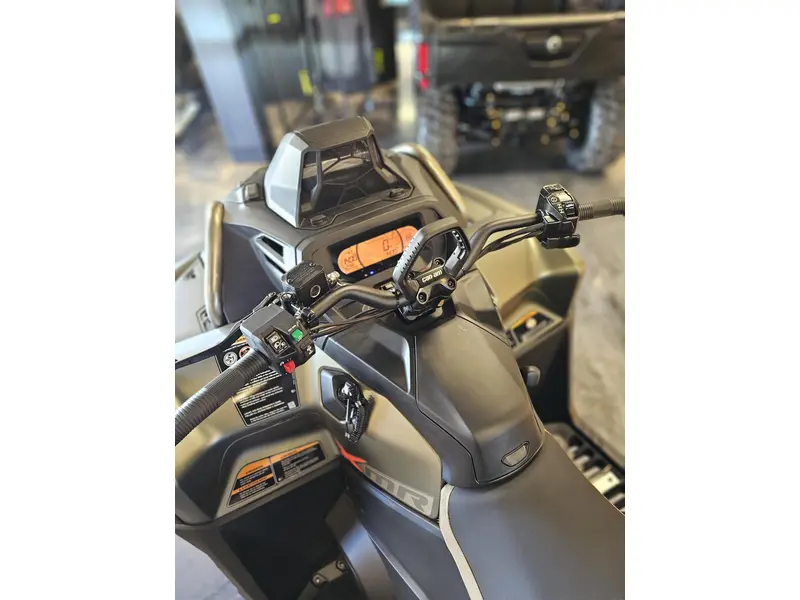 2026 Can-Am OUTLANDER XMR 1000R