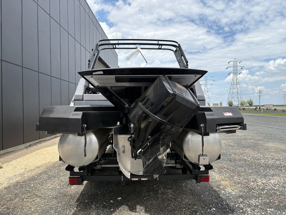 2025 Manitou Explore 22 Switchack Bench Rotax 150 alt