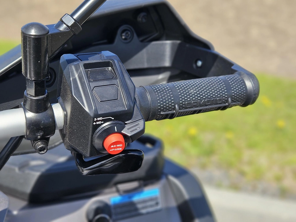 Cfmoto Cfmoto Cforce 800 Xc Eps 2up 2026 alt