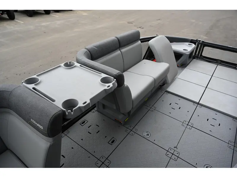 2023 Sea-Doo Switch Sport 21' 230 51PM