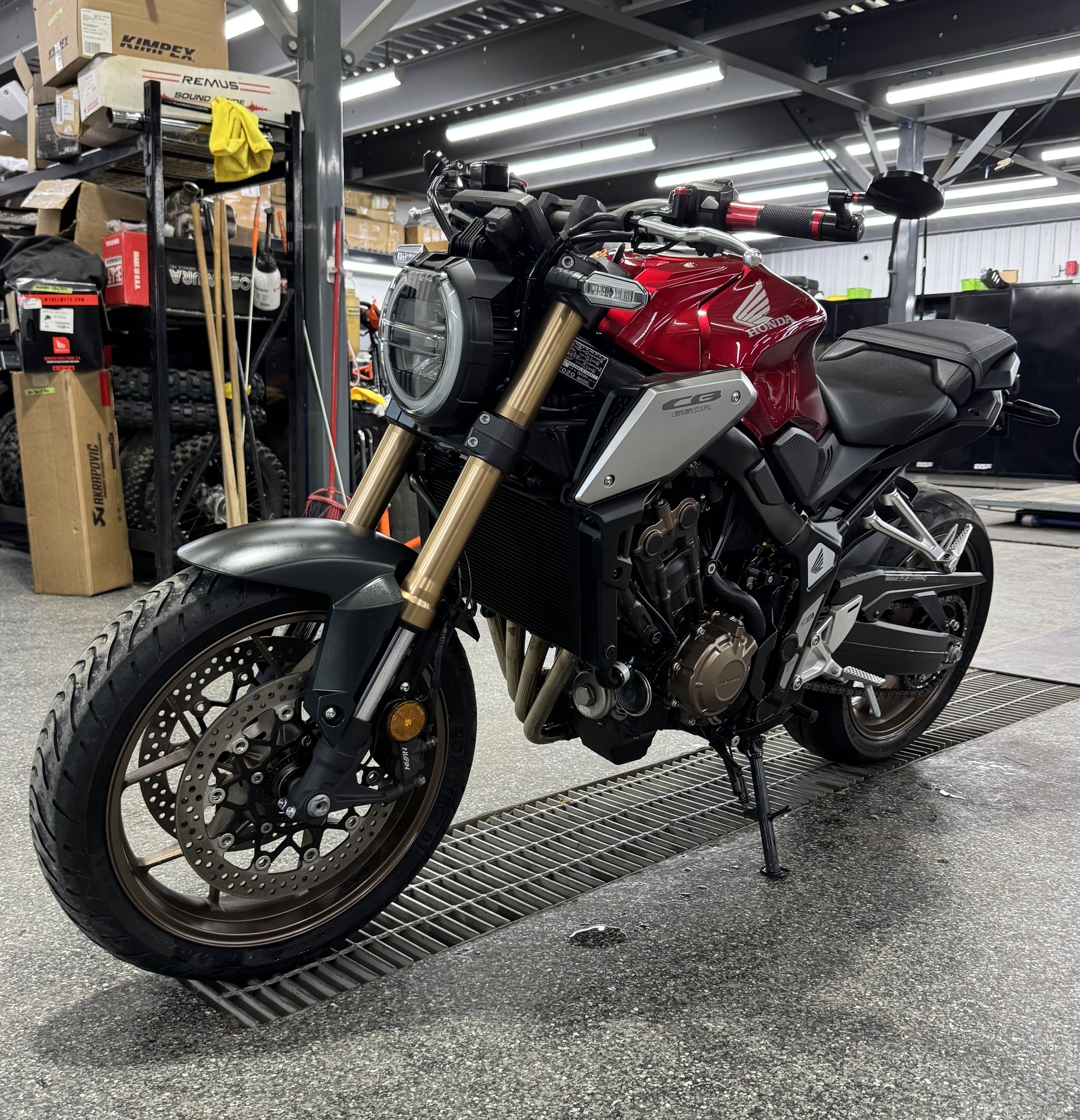 2020 Honda CB650R thumbnail 6