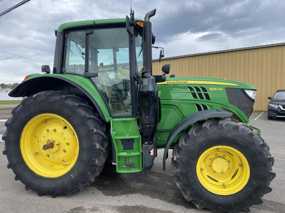 2018 John Deere 6130m alt