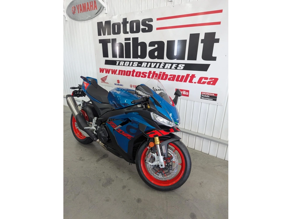 2027 Aprilia Rsv4 alt