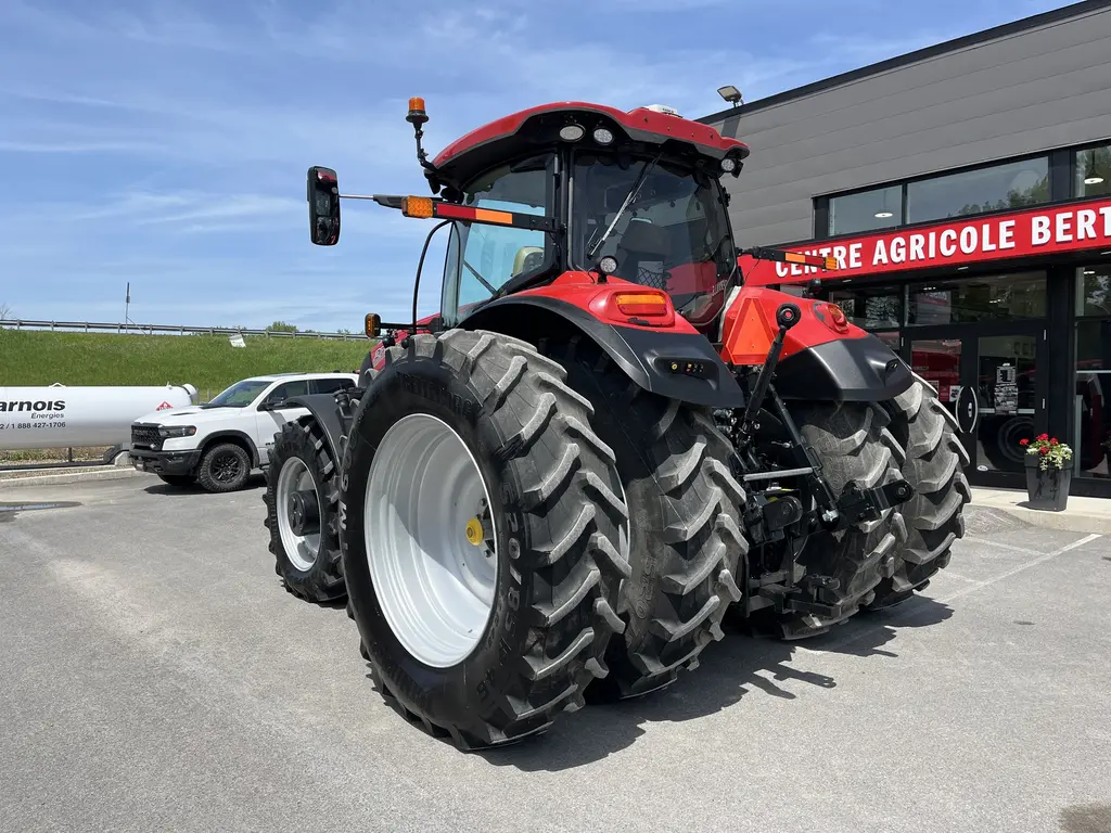 2023 Case IH Optum 270CVX