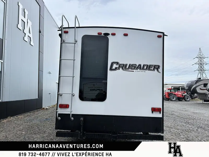 2018 prime time crusader 337qbh
