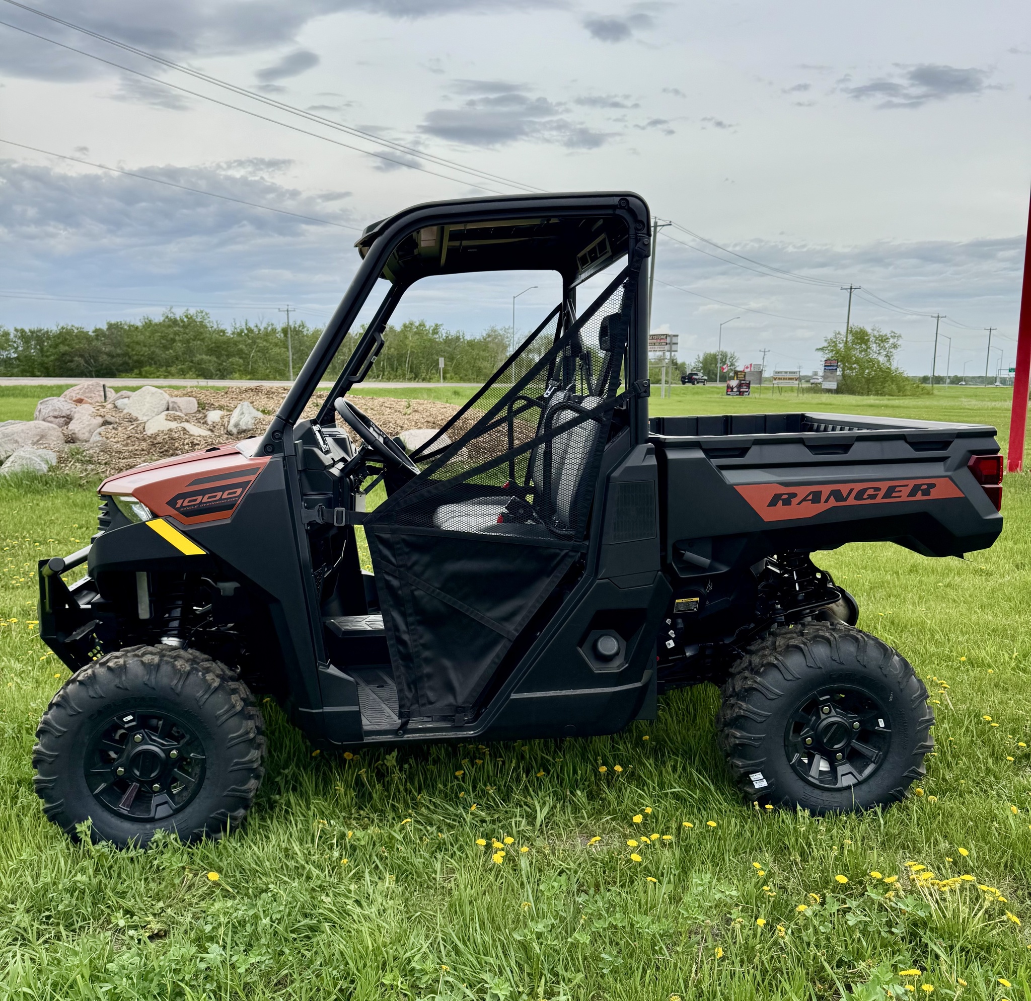 2026 Polaris Ranger 1000 Prem - Rover Rust
