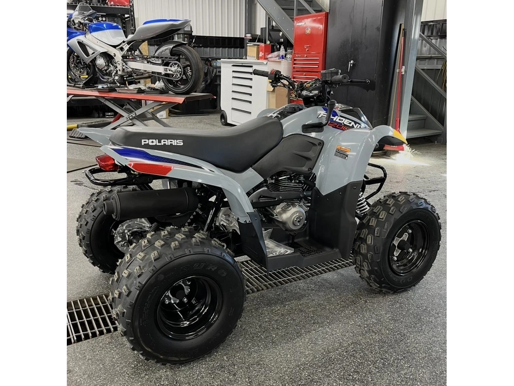 2026 Polaris Phoenix 200 alt