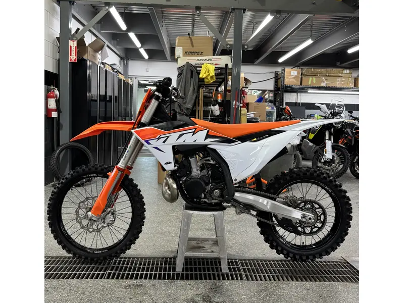2023 KTM 250 SX thumbnail 5