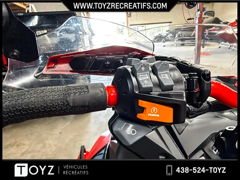 Lynx XTERRAIN RE 900 ACE TURBO R 180 HP TRÈS BAS MILLAGE 2023
