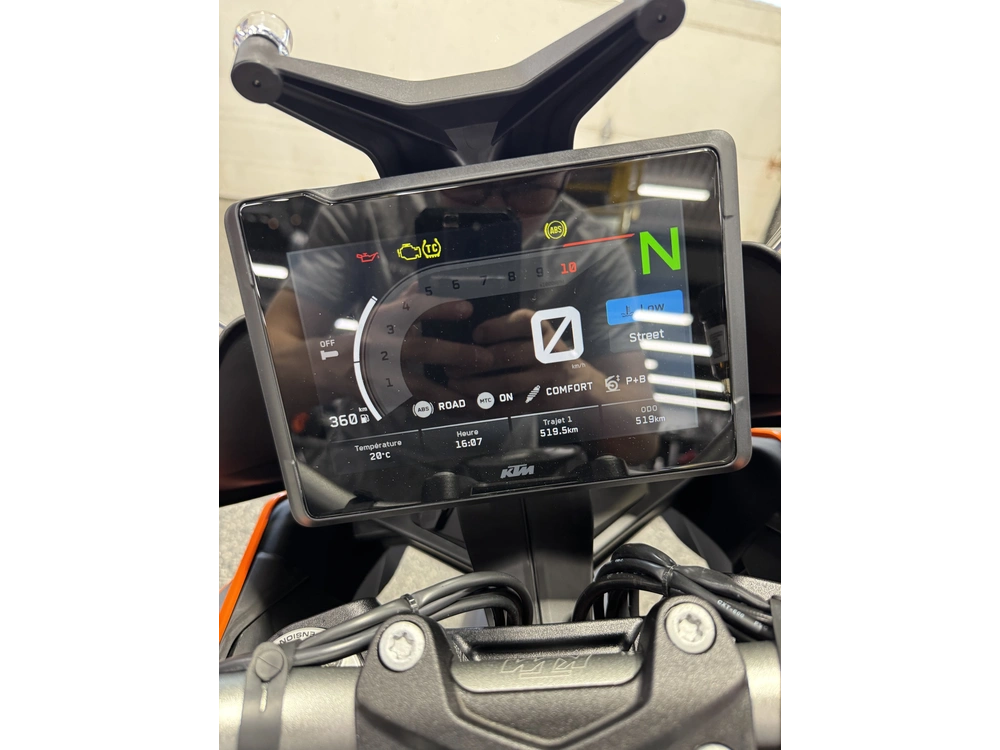Ktm Super Duke Gt 2024 alt