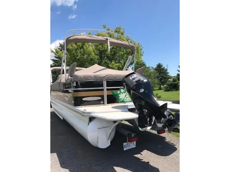 2011 Princecraft svx 27