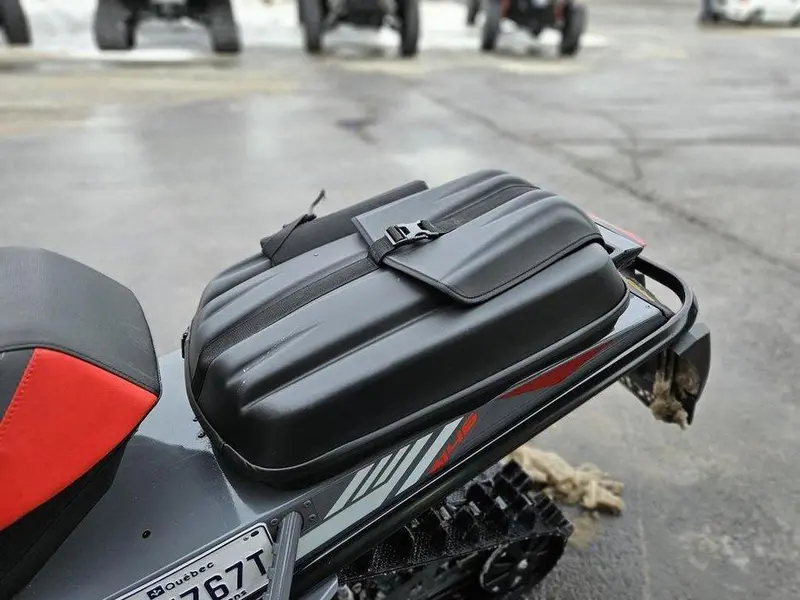 2022 Arctic Cat RIOT