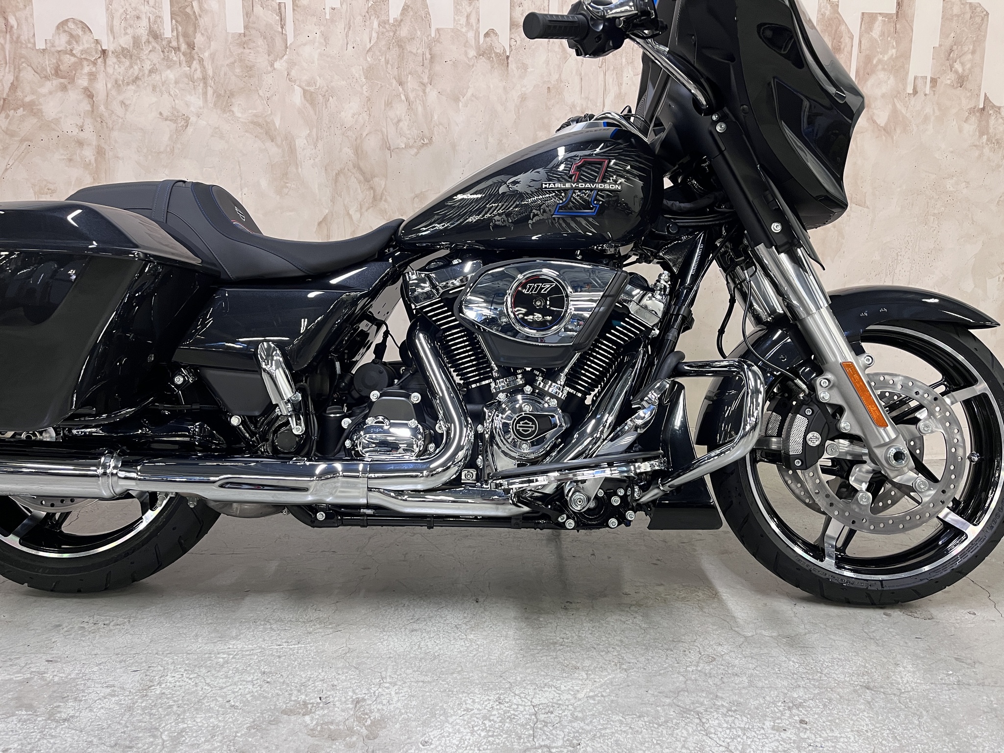 2026 Harley-Davidson FLHX STREET GLIDE thumbnail 3