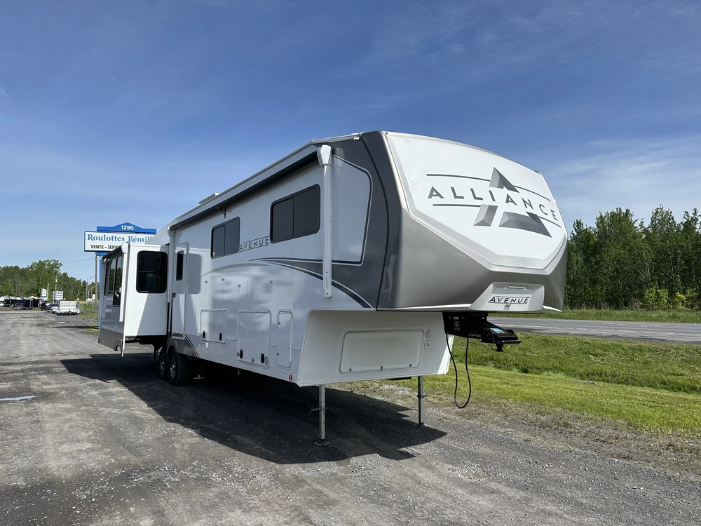 2026 Alliance Rv Avenue 39mbr alt