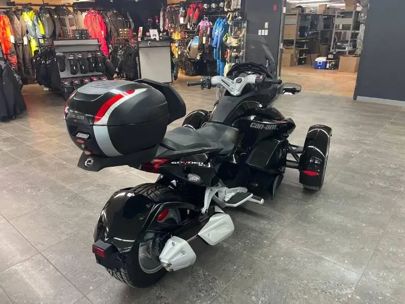 Can-Am SPYDER ST SE5 NOIR 2015
