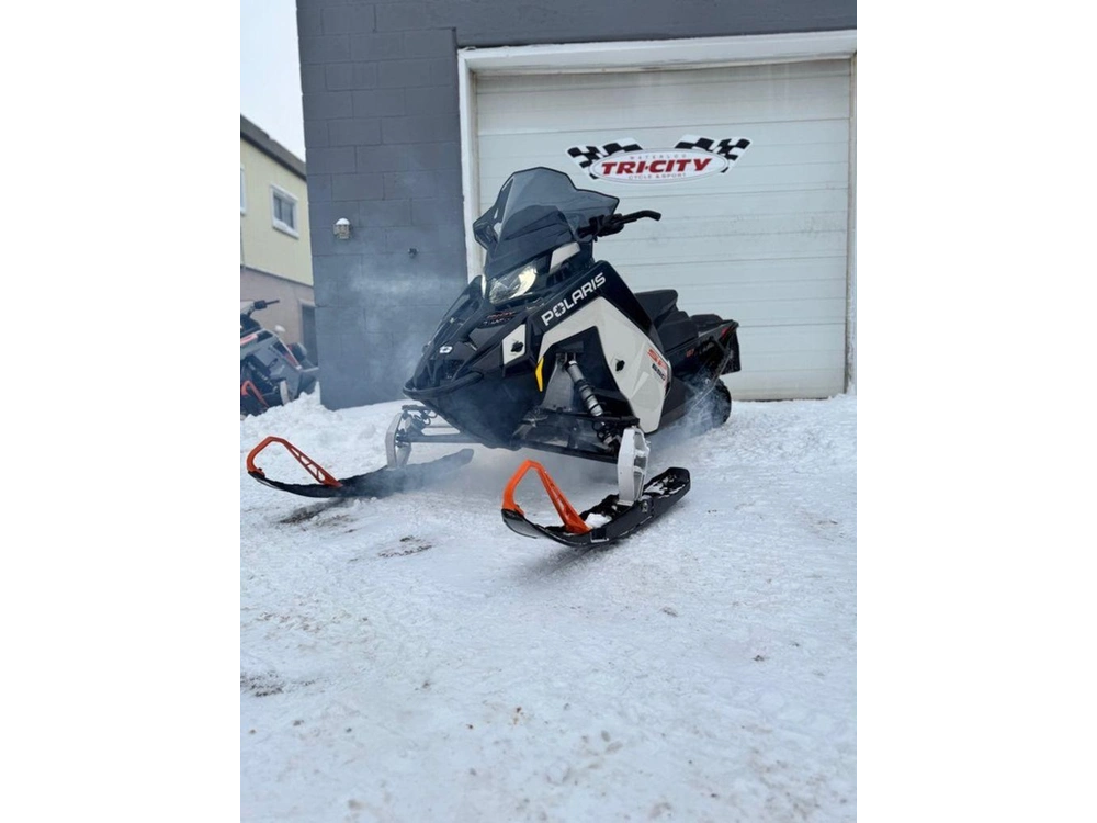 2025 Polaris 650 Indy Sp 137 Es alt