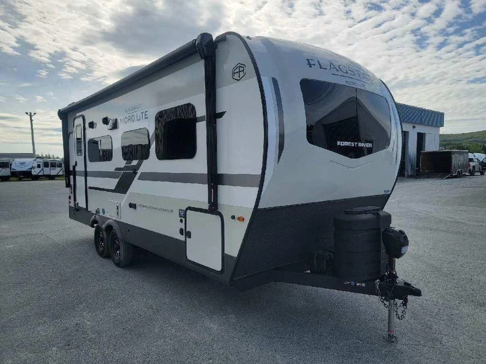Flagstaff Micro Lite 22fbs 2026 alt