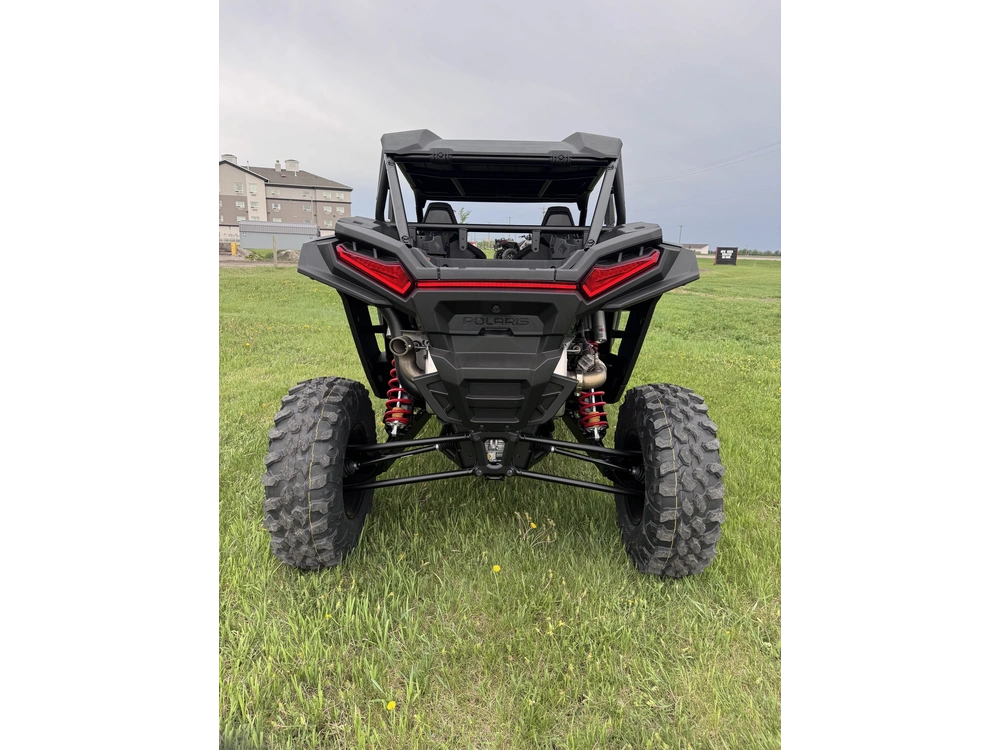 2026 Polaris Rzr Xp 1000 Ult - Stealth Gray alt