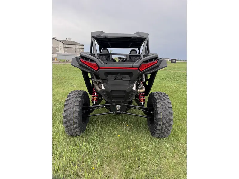 2026 Polaris RZR XP 1000 Ult - Stealth Gray