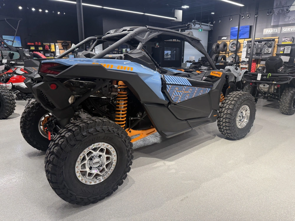 2026 Can-am Showtime Maverick Ds Turbo R 9dtc alt