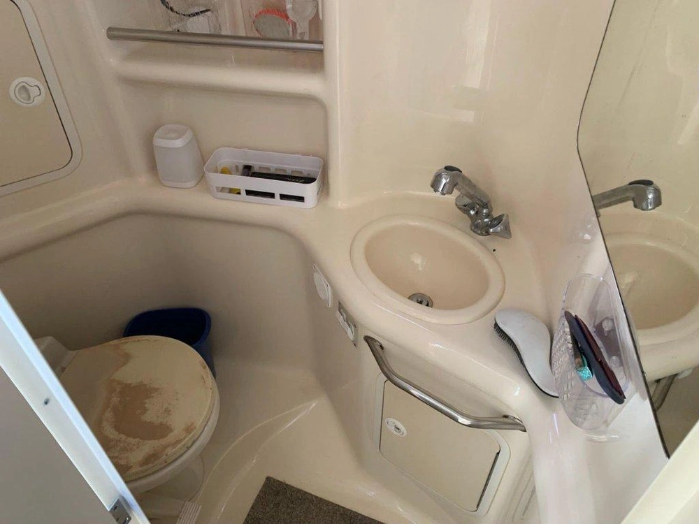 2001 Sea Ray 310 Sundancer alt