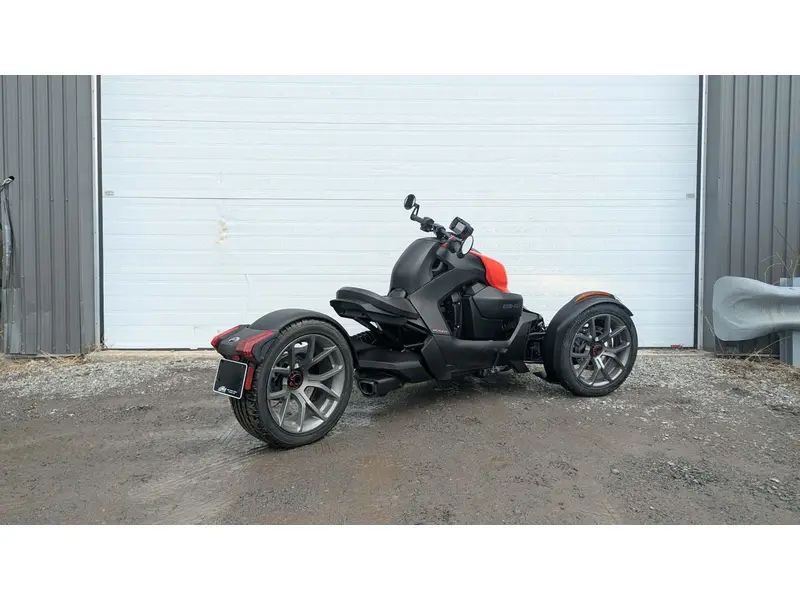 2024 Can-Am RYKER 600 ACE thumbnail 3