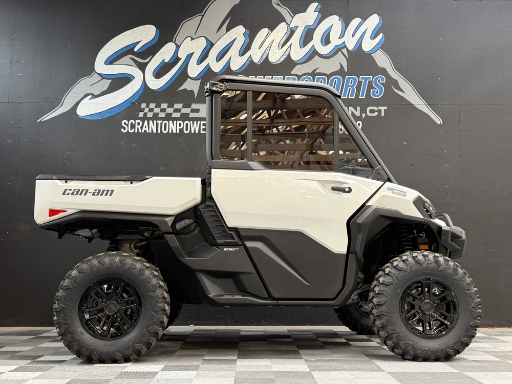 2026 Can-am Defender Limited Hd11 alt