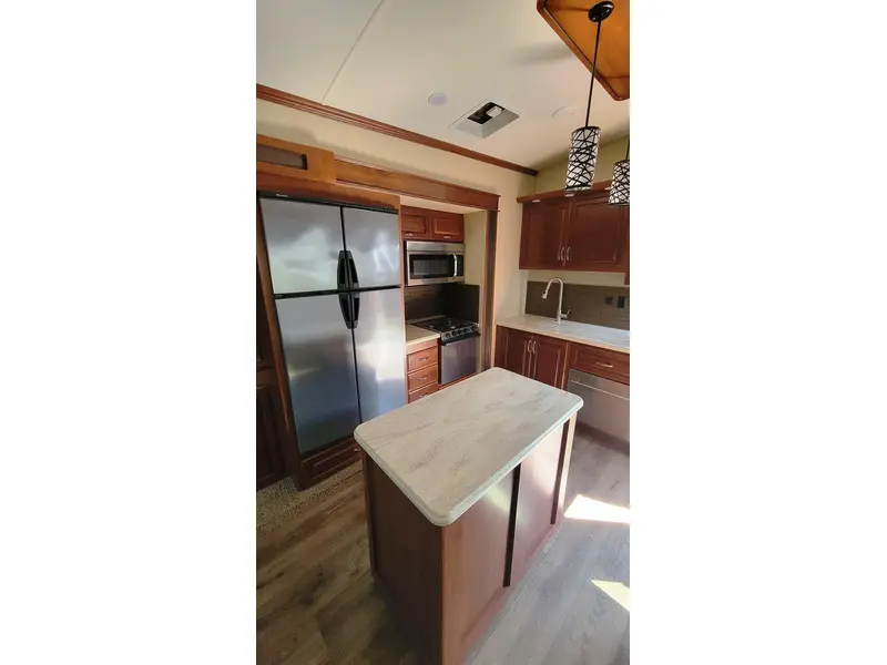 2015 EverGreen BAYHILL 320RS thumbnail 9