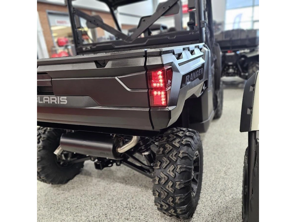 2026 Polaris Ranger 1000 Premium alt
