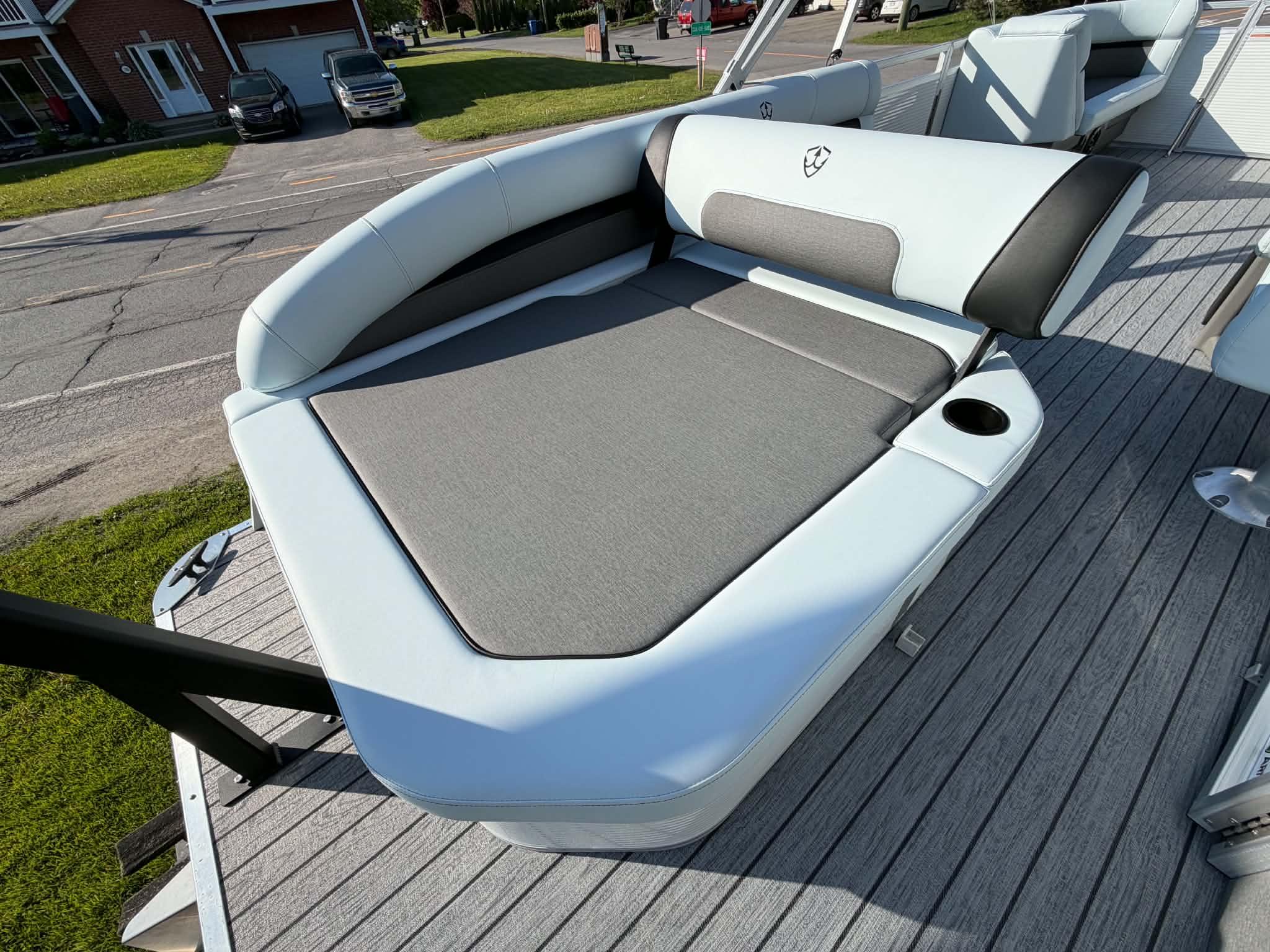 2026 Armada SAPHIR 21SB thumbnail 10