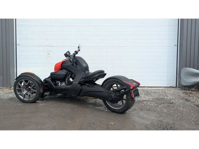 2024 Can-Am RYKER 600 ACE thumbnail 2