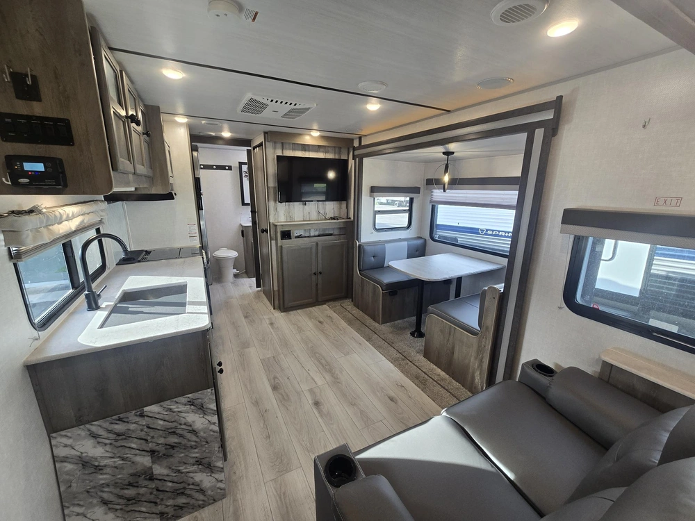 2022 Forest River Surveyor 252rble alt