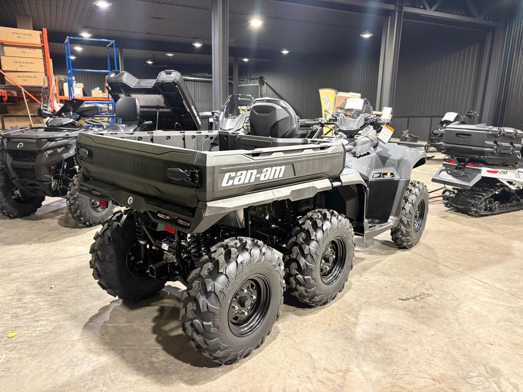 2026 Can-Am Outlander MAX 6X6 DPS 700 thumbnail 4