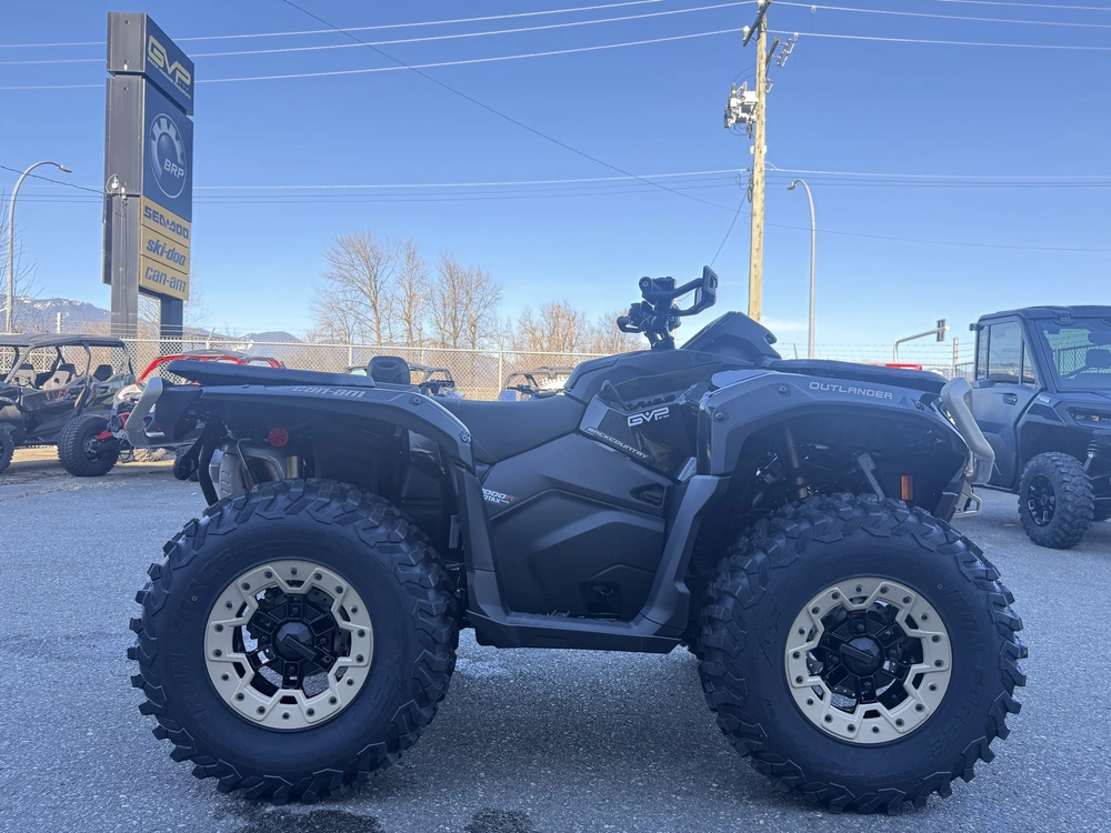 2026 Can-am Outlander Backcountry 1000r alt