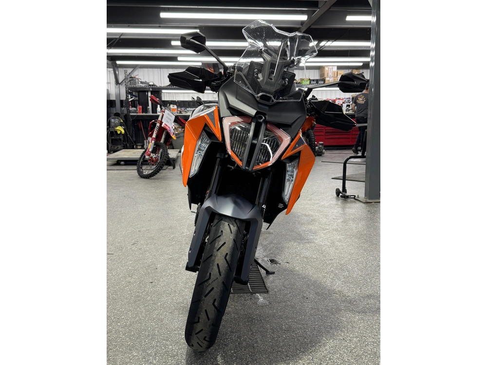 Ktm Super Duke Gt 2024 alt