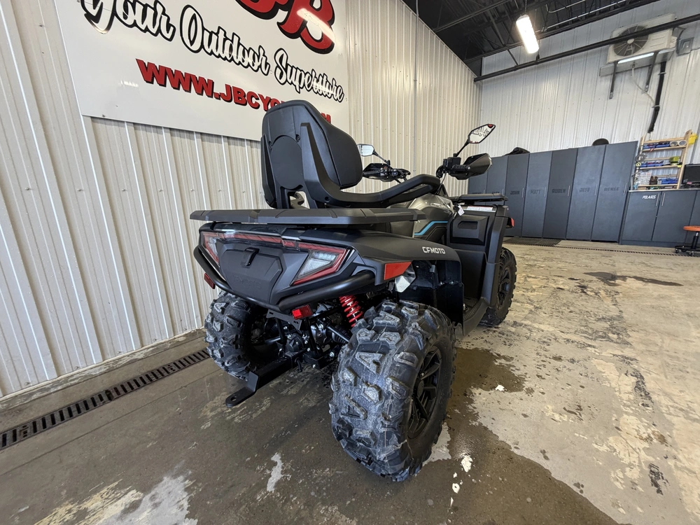 2026 Cfmoto Cforce 600 Touring Velocity Grey alt