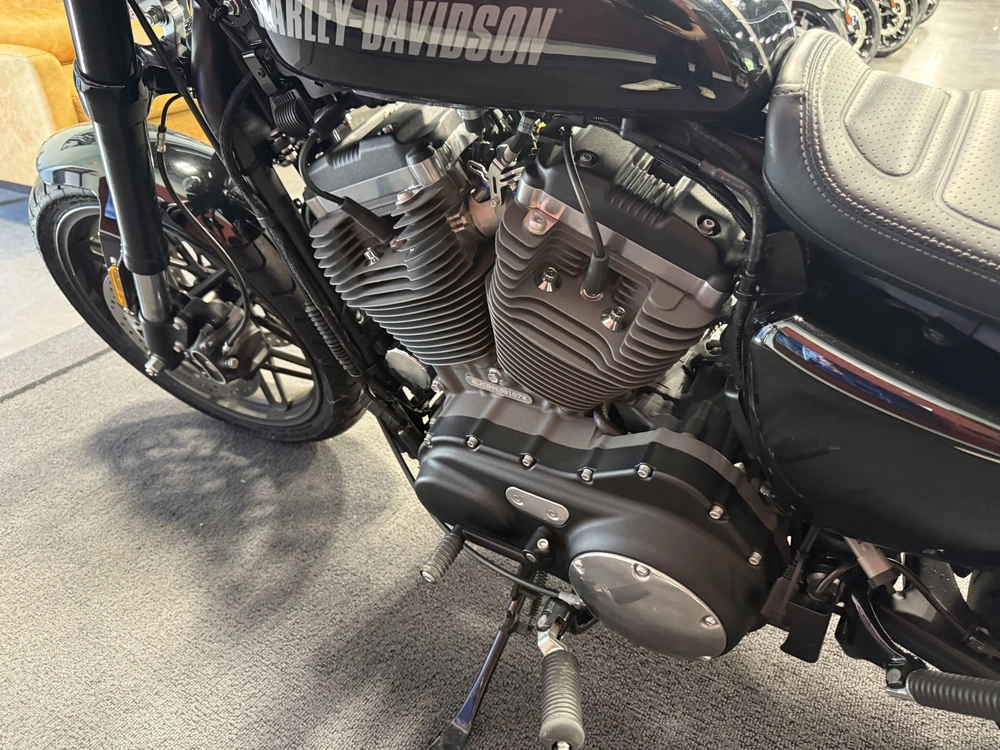 2017 Harley-davidson Sportster Roadster alt
