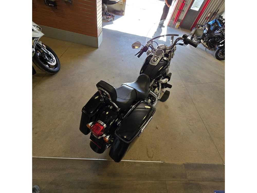 2013 Harley-davidson Fld Dyna Switchback alt