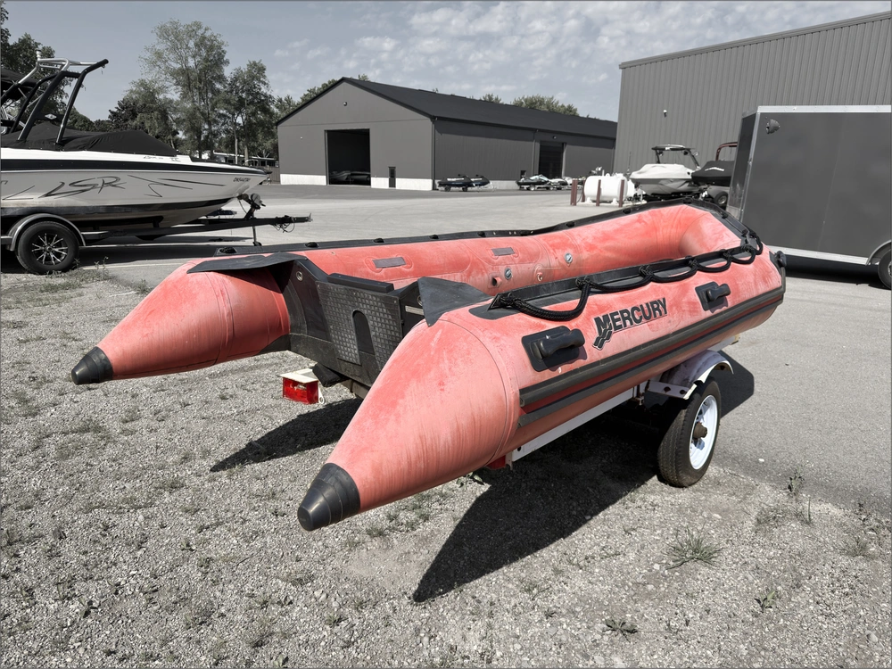 2009 Mercury Inflatable alt