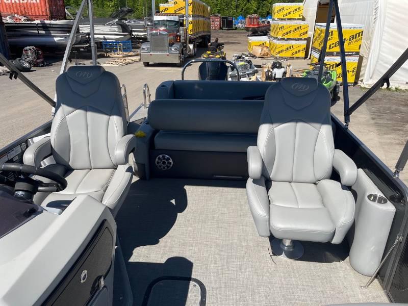 2020 Manitou oasis 23' thumbnail 9