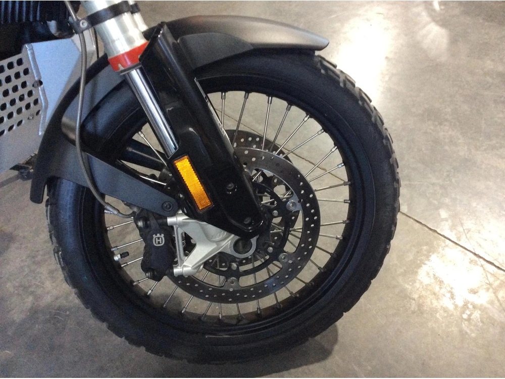 Husqvarna Norden Expedition 901 Abs 2023 alt