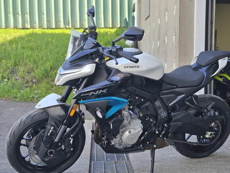 2026 CFMOTO CF Moto 675NK