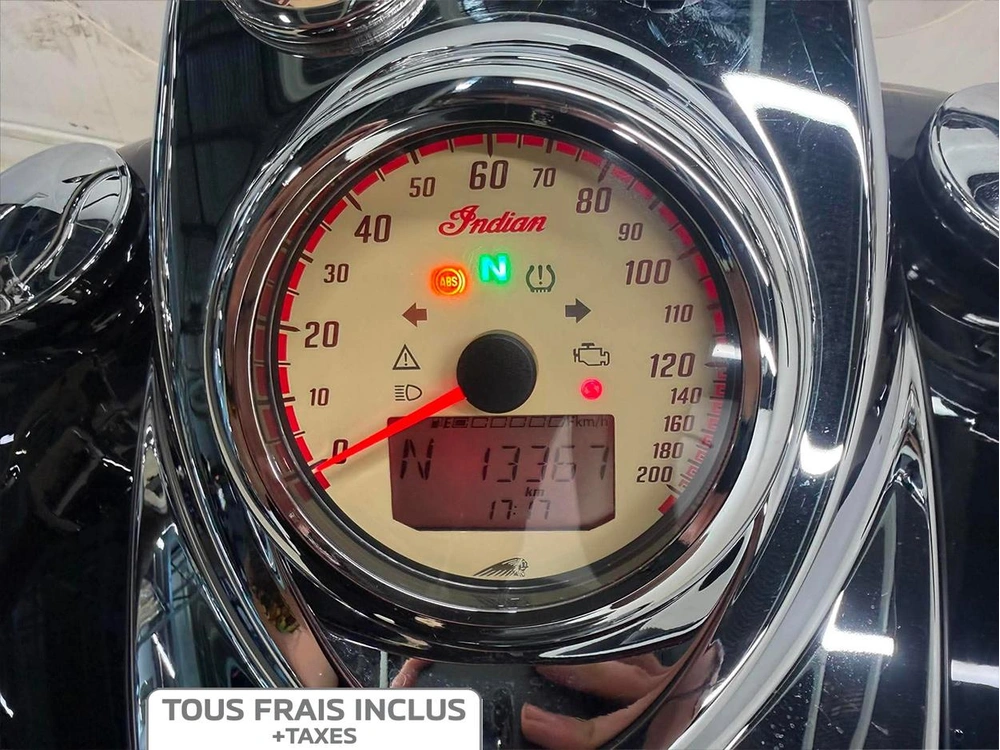 Indian Motorcycles Springfield 2022 alt