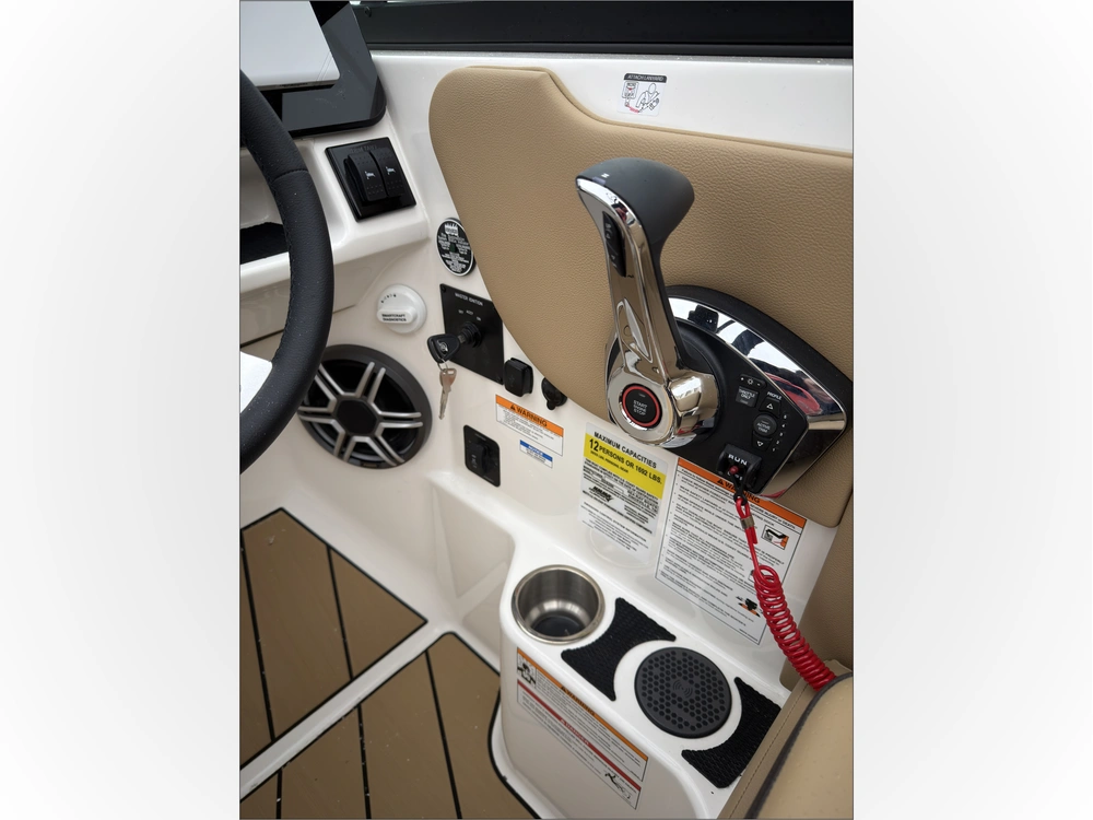 2026 Sea Ray Sdx 250 Surf alt