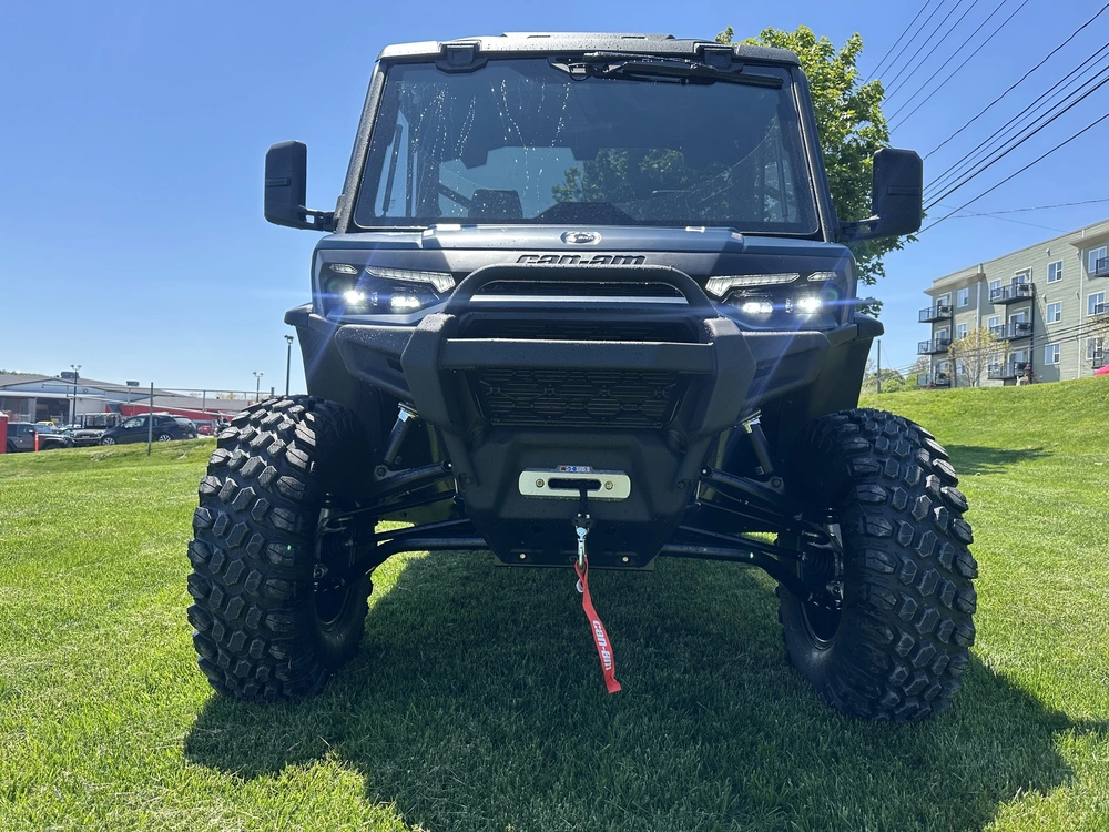 2026 Can-am Defender Ltd Hd11 alt