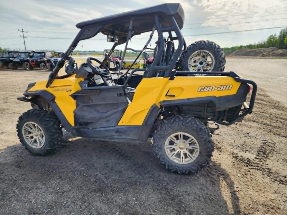 2012 Can-am Commander Xt alt