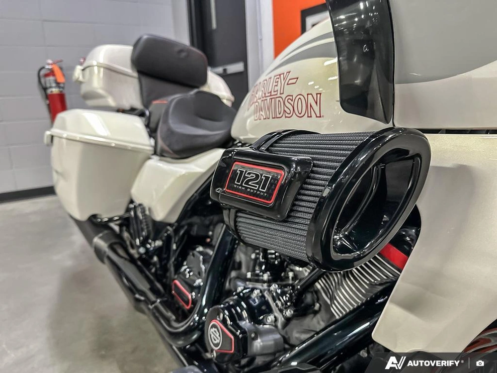 2024 Harley-davidson Cvo Road Glide St alt
